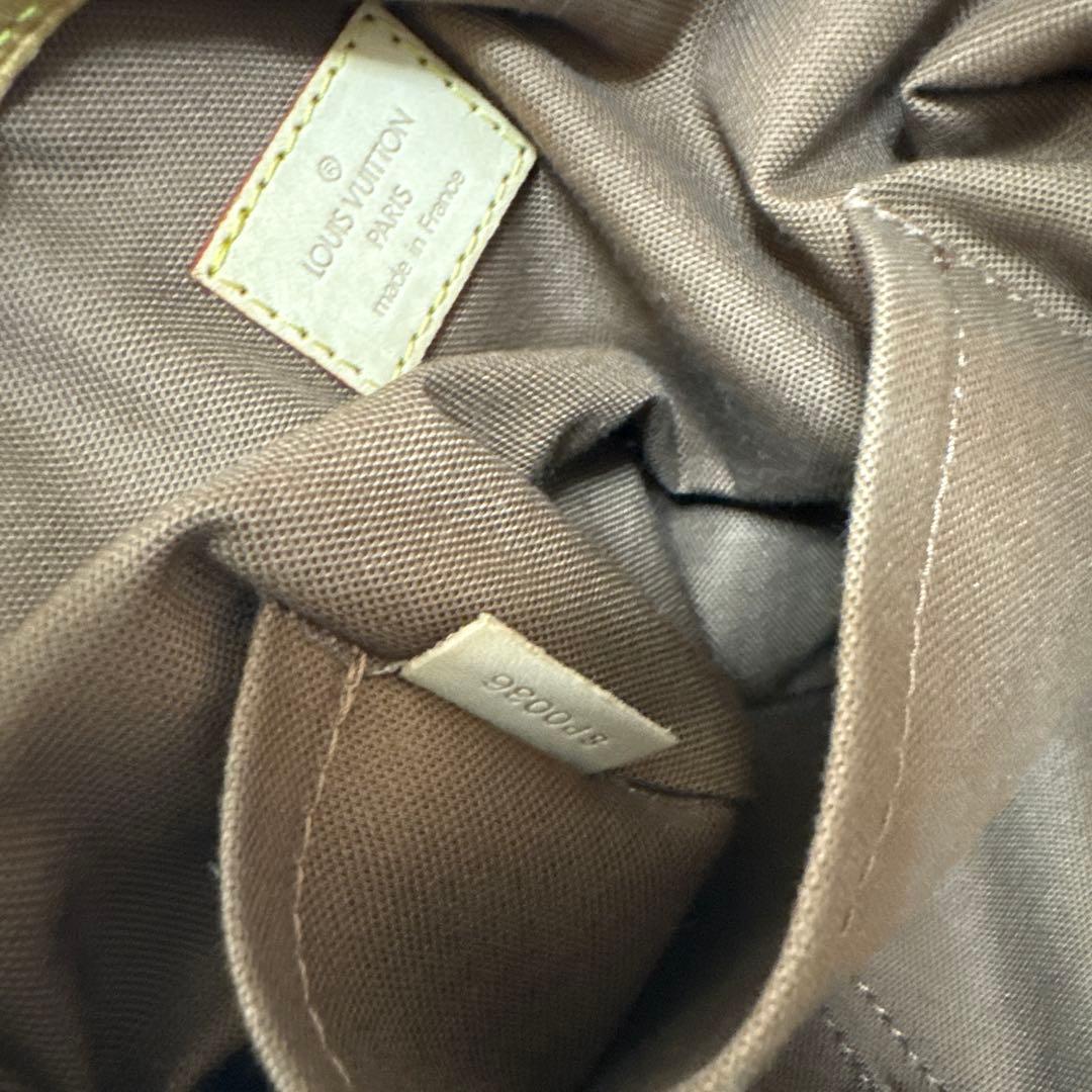 Louis Vuitton レザー ハンドバッグ