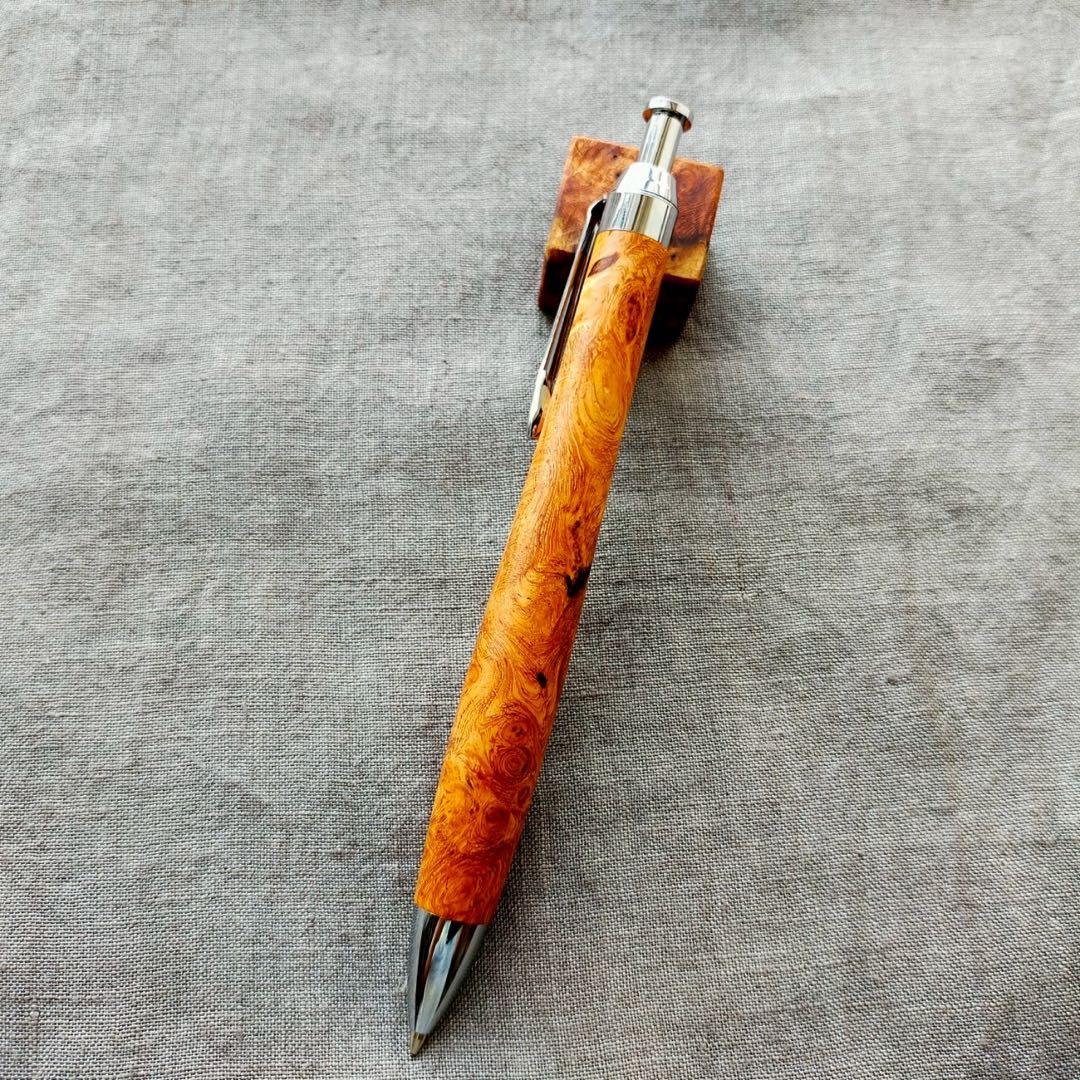 花梨瘤　ハンドメイド　木軸シャープペン　0.5mm　天然木　シルバー