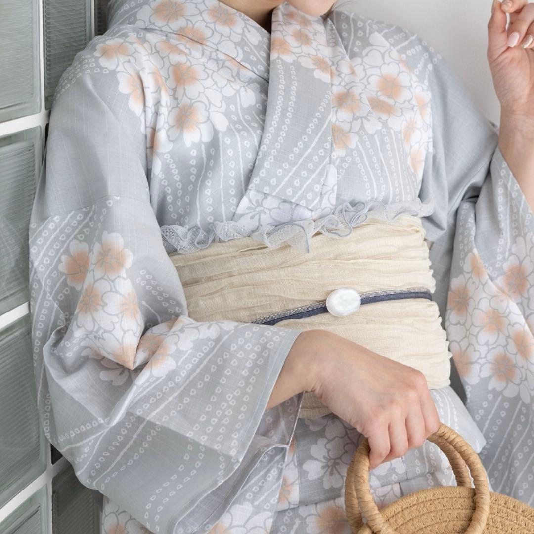 ゆかた館グレース　浴衣　サックスブルー系　帯、下駄、バンブーバック付き
