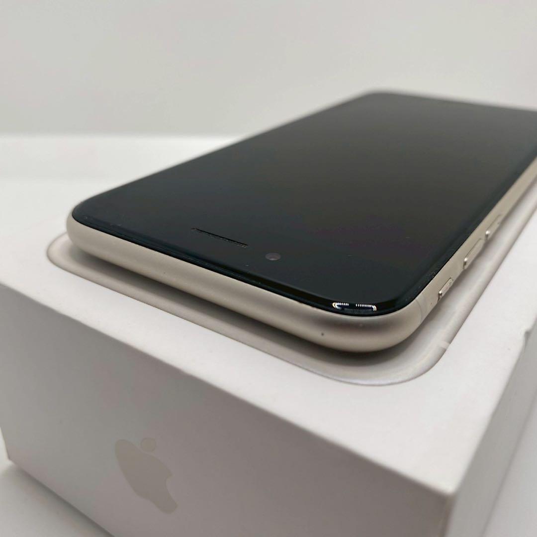 【格安美品】iPhone SE3 128GB simフリー本体 25