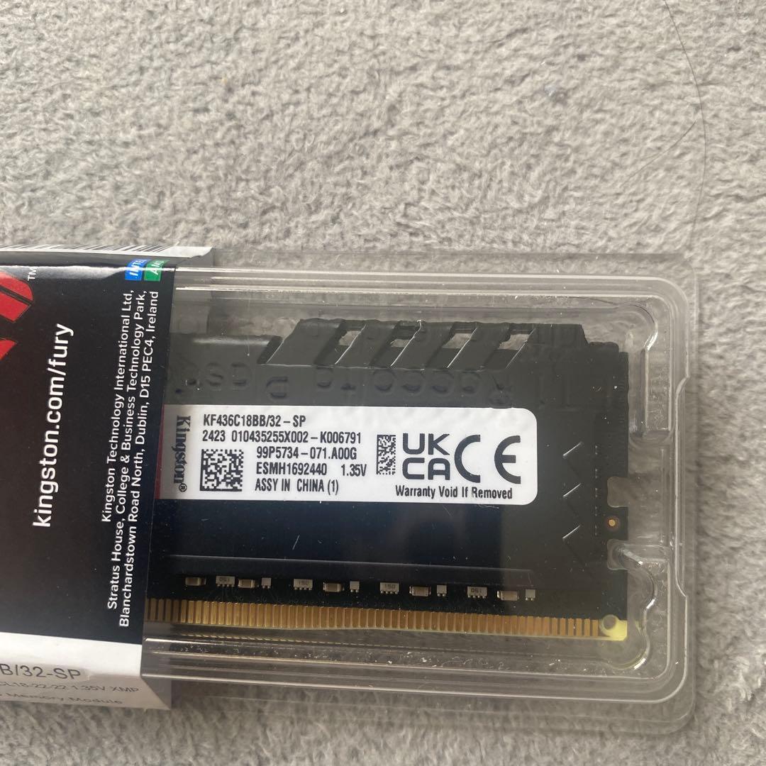 メモリー KINGSTON FURY 32 DDR4 3200MHz