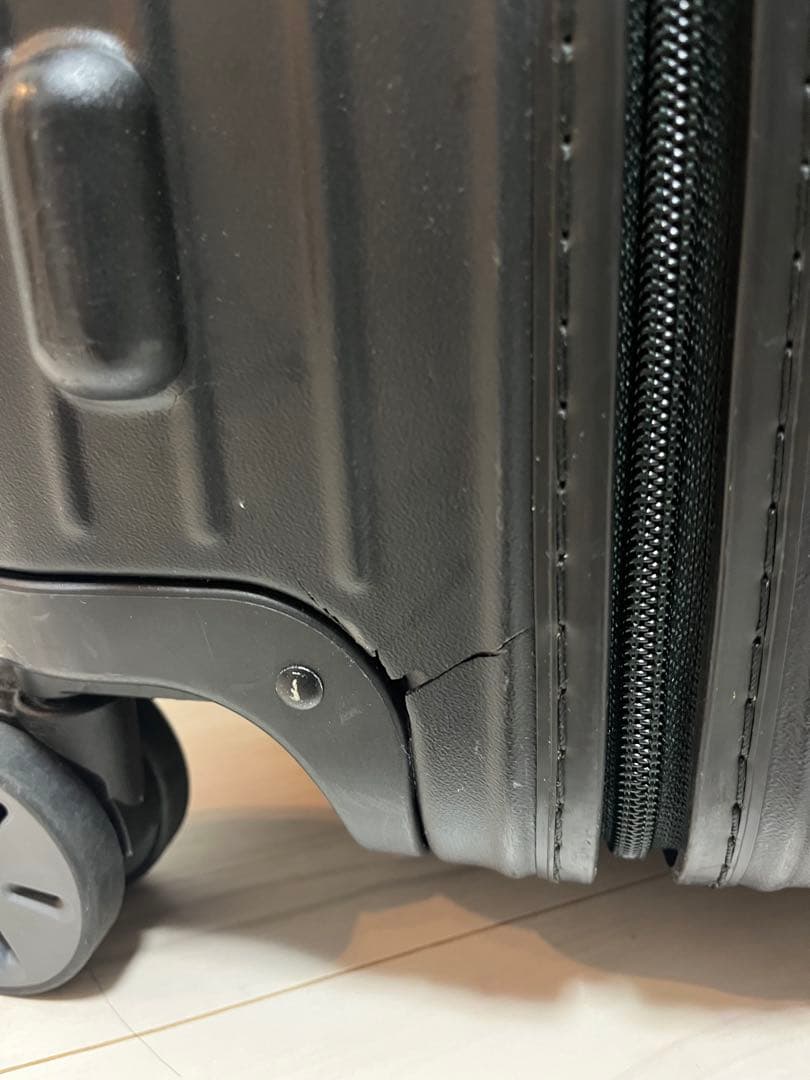 【ジャンク品】RIMOWA SALSA(リモア サルサ) キャリー 82L 4輪