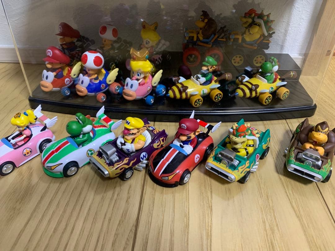 マリオカート　プルバックフィギュア　２５台　 スーパーマリオ