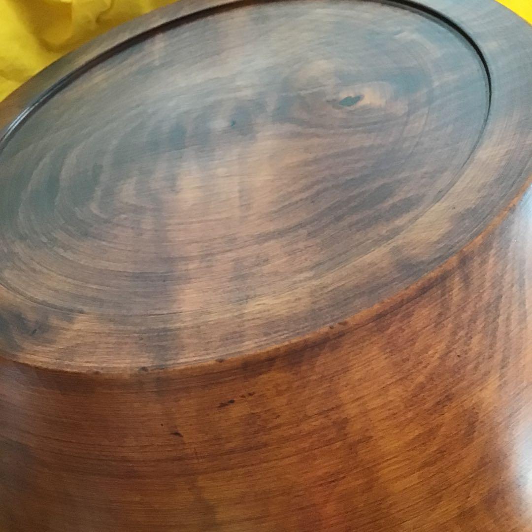 輪島塗、大﨑庄右衛門こね鉢です。