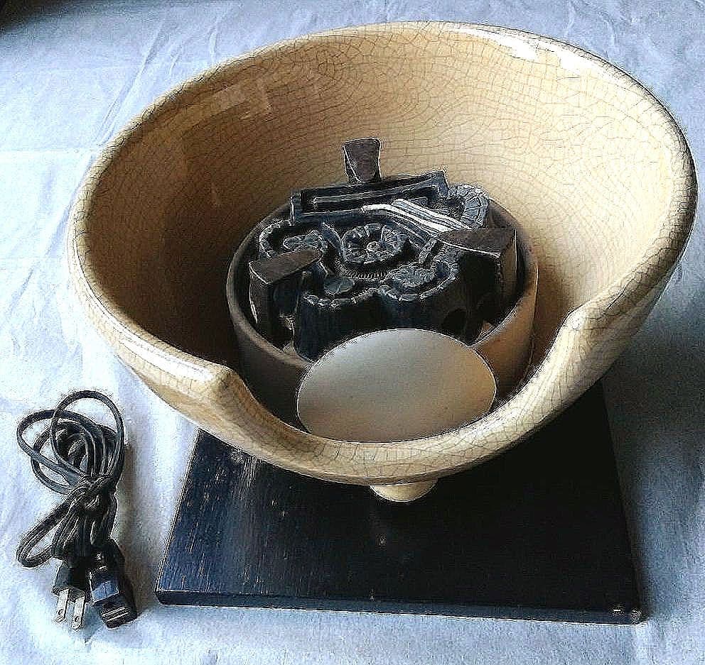 茶道具　野々田式 風炉型電熱機 さつま枇杷色