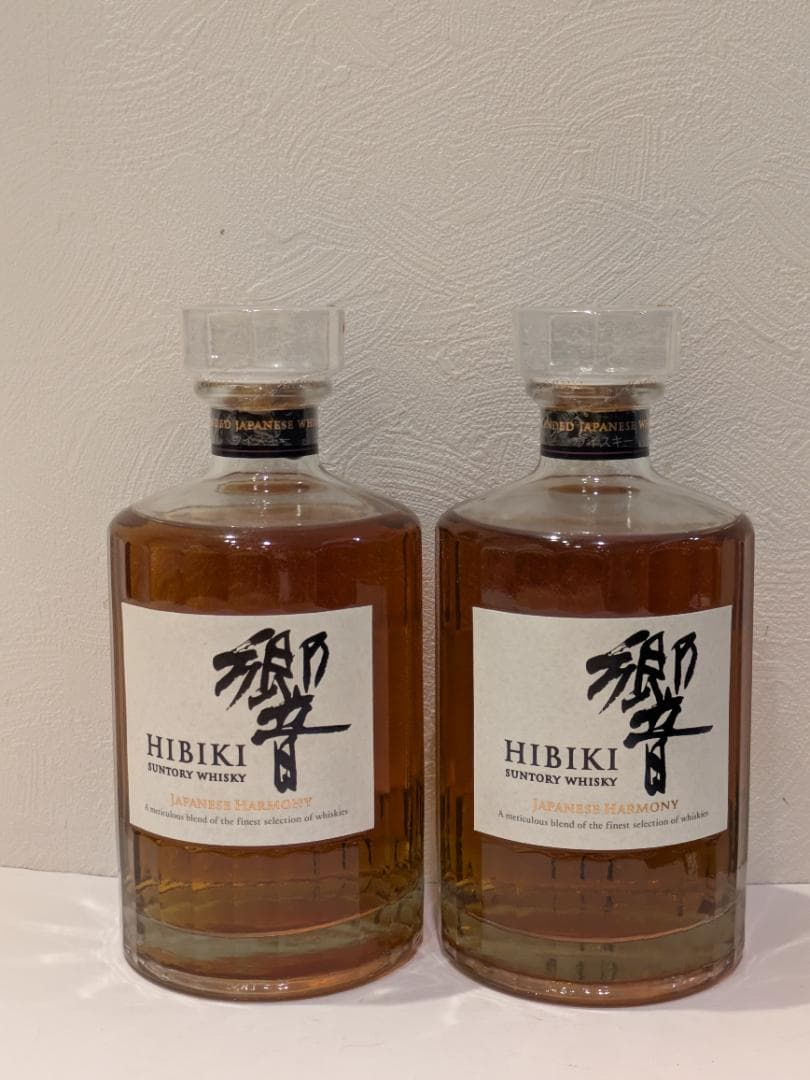 【神奈川県限定発送】ウイスキー SUNTORY 響 700ml 43% 未開栓