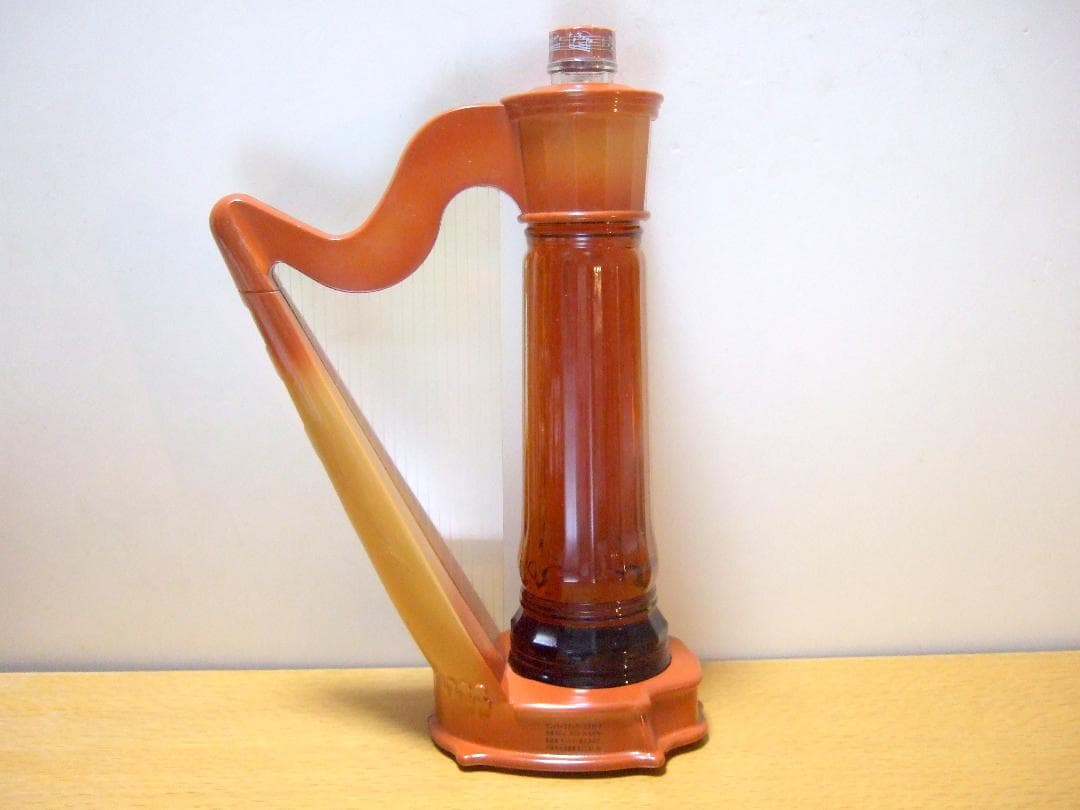 ◇ SUNTORY ブランデー EXTRA 楽器ボトル ハープ 600ml