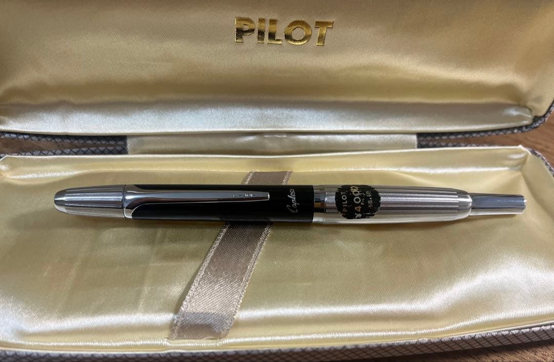 PILOT 白蝕刻　キャップレス　C-400SS