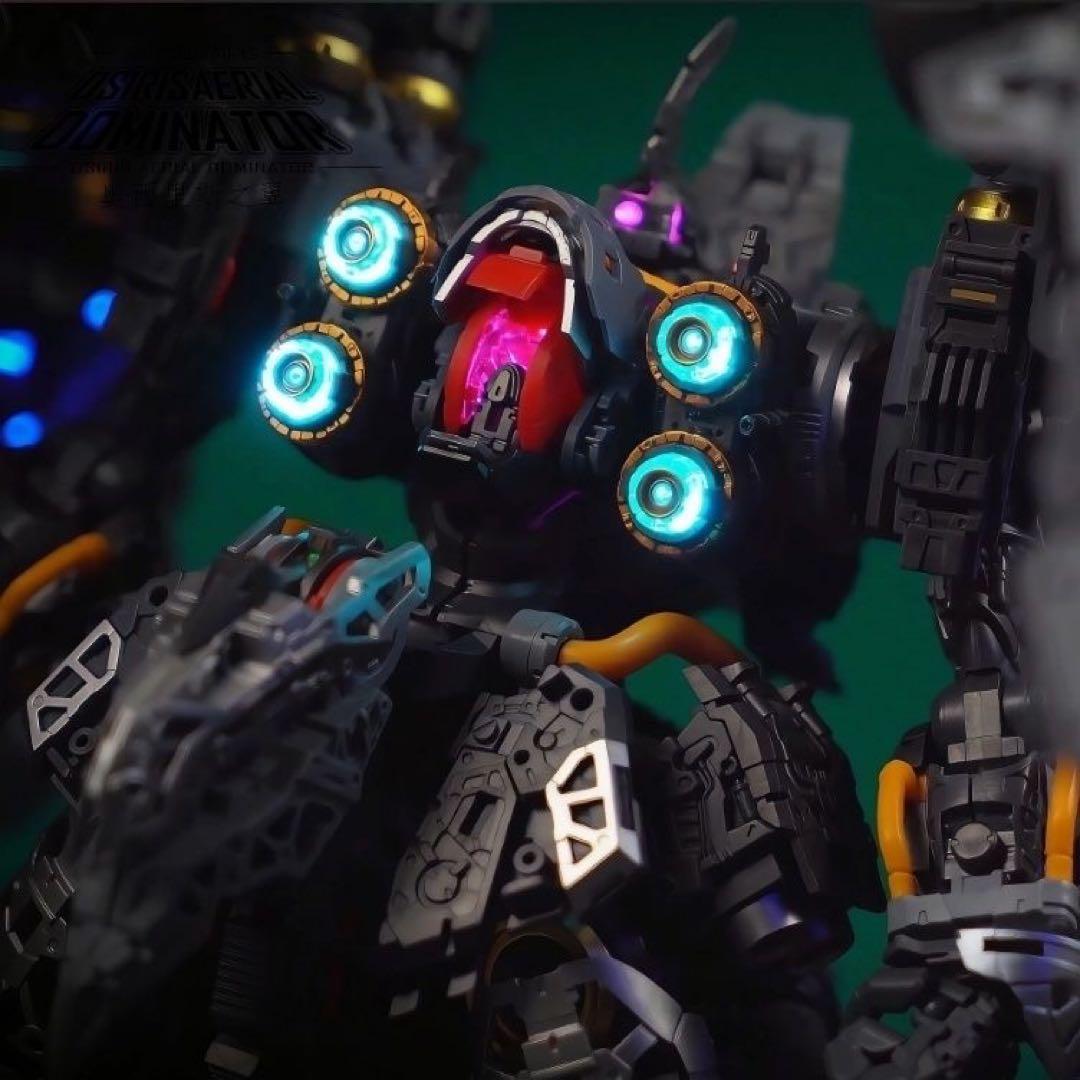 1/100 オシリスの翼　クシャトリヤ似　LED発光ユニット付属　海外製