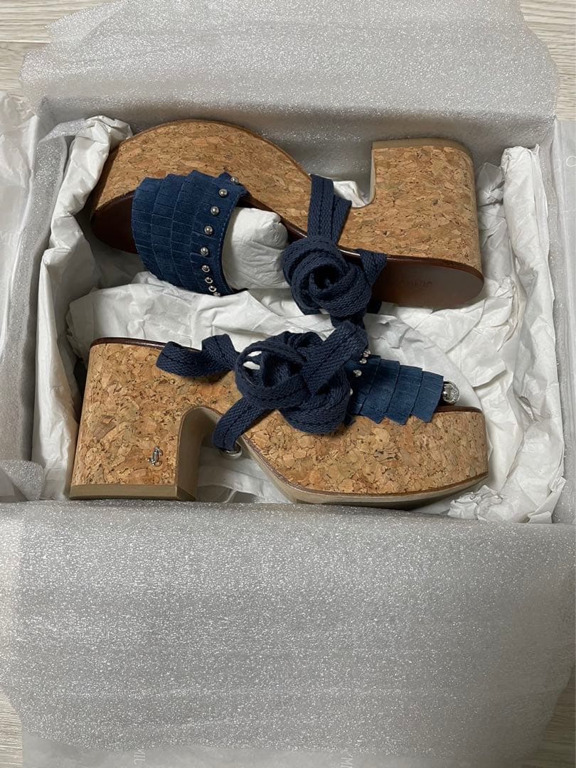 ジミーチュウ　Jimmy Choo サンダル