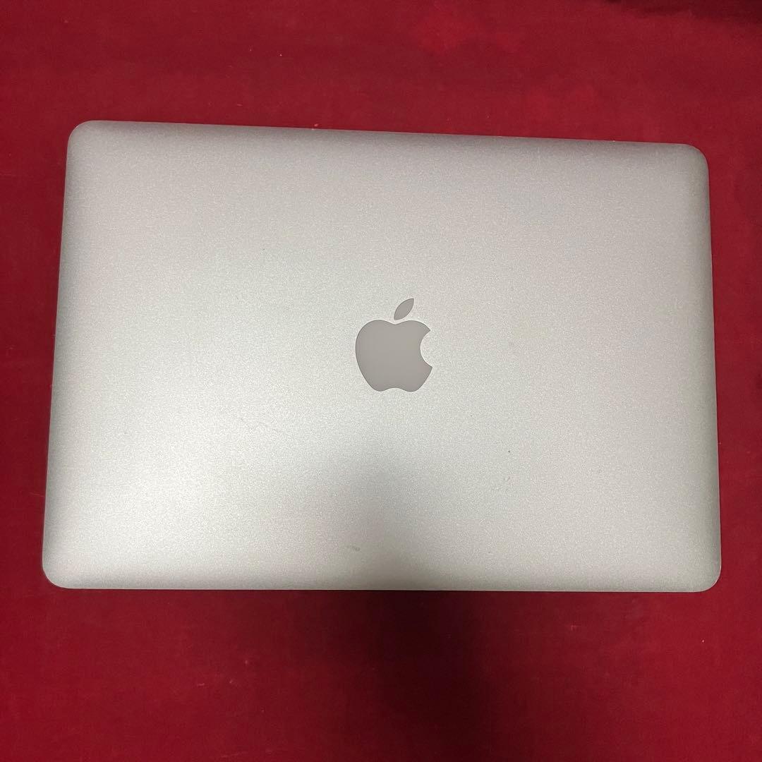2013 MacBook Air 13インチ　121GB-3