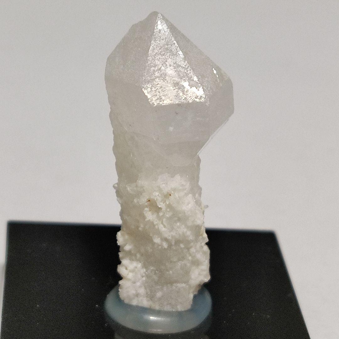 パワーストーン　セプタークォーツ　松茸水晶　結晶付き　天然石　No.640