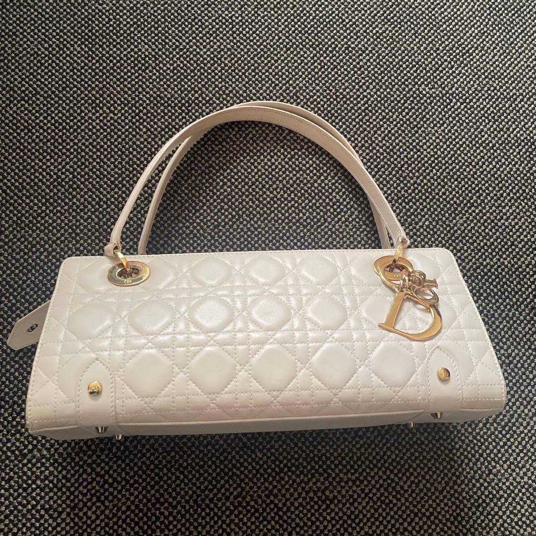 クリスチャンディオール