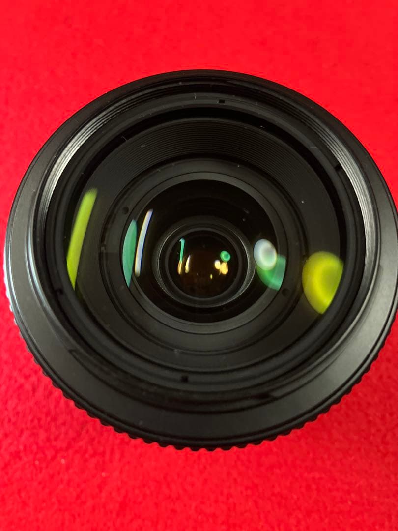 衝撃　超美品　ニコンＦＥ　35-105mmズ-ム付き　新品モルト交換済み