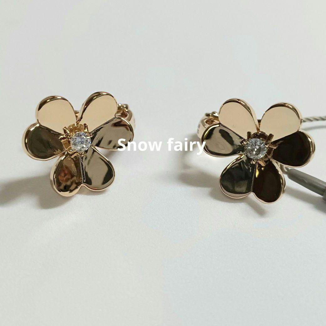 訳あり　三つ葉ピアス　フラワーピアス　イエローゴールドカラー　YG