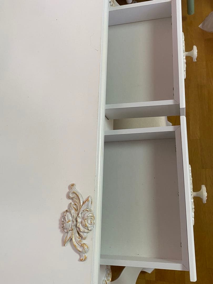 ロココ♦️ホワイトシャビー♦️猫脚ドレッサー＆スツール♦️フレンチ ローズ♦️送料込