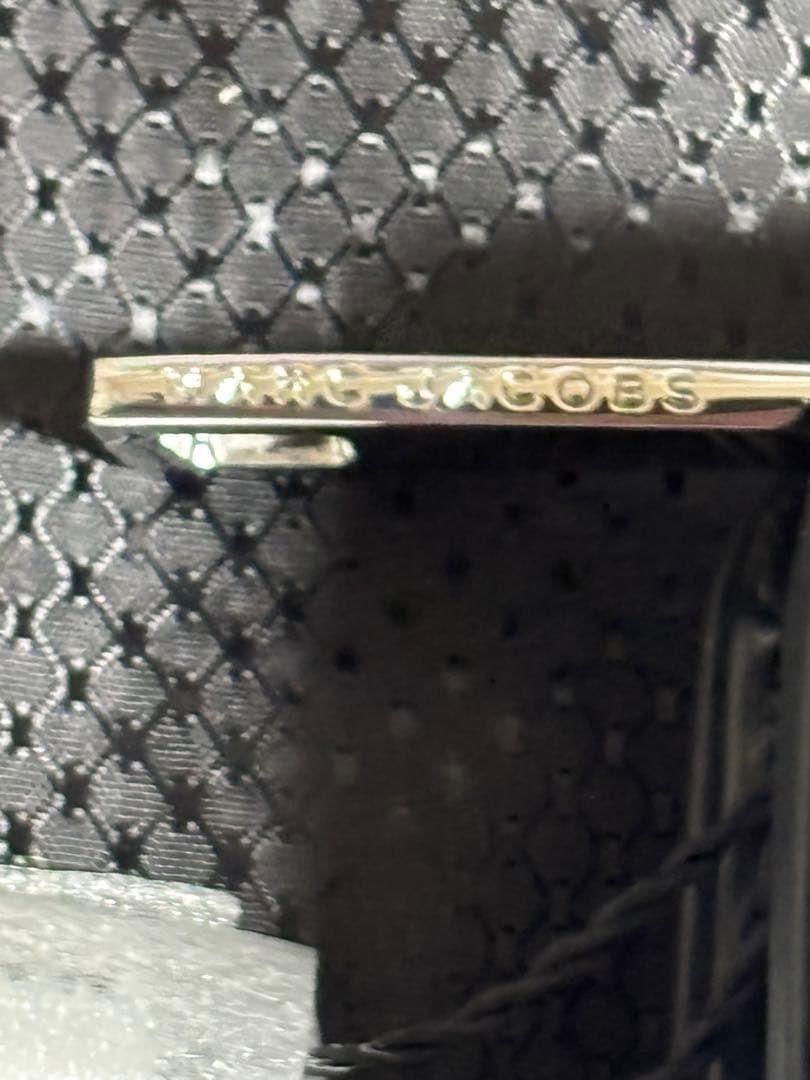 MARC JACOBS シルバー 二つ折り財布