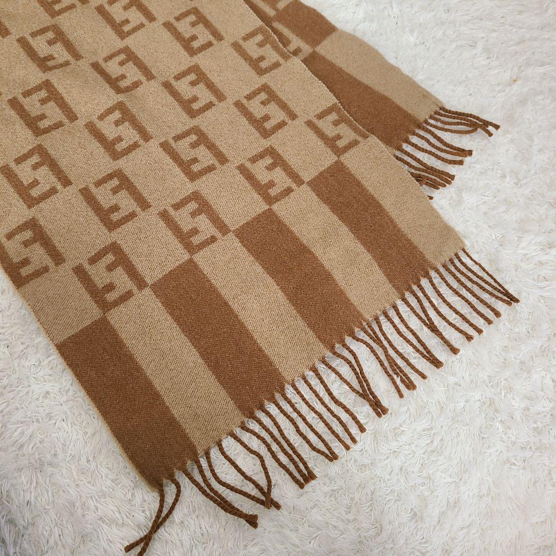 フェンディ　FENDI マフラー　ウール 前後ロゴ総柄