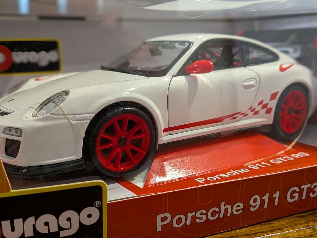 Bburago Porsche 911 GT3 RS 1/18 未開封・美品