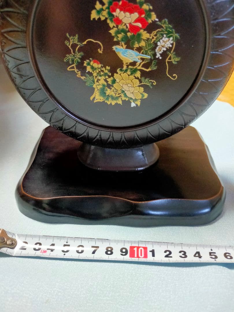 花瓶　銅　美しい