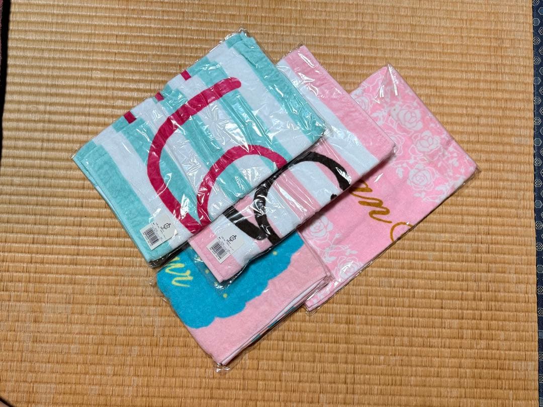貴重！西野カナ love one. TOUR タオル 未開封など4点
