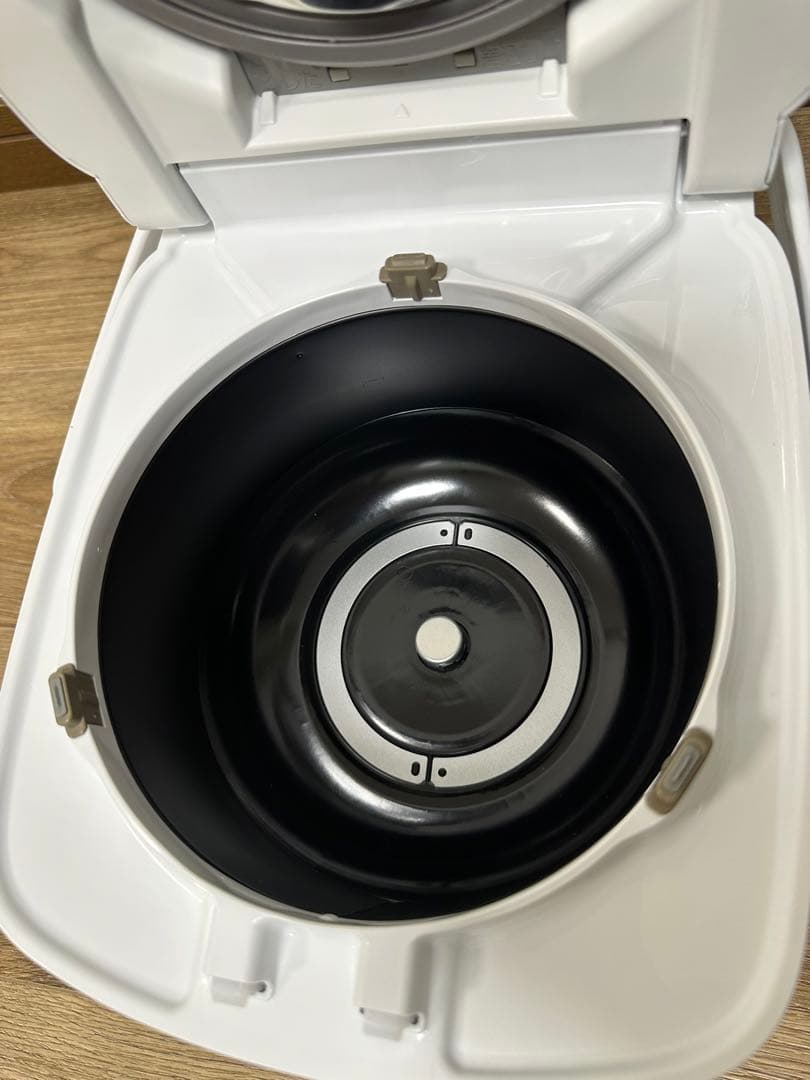 美品　三菱電機 炊飯器 3.5合 NJ-SED06-W 2022年製