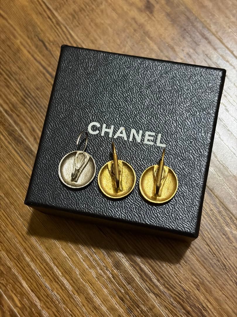 CHANEL ココマークゴールド シルバー ピアス セット