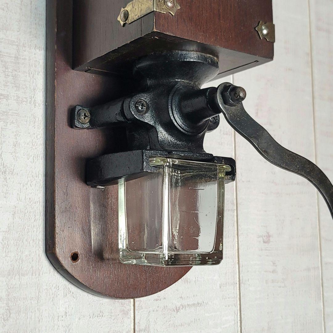 アンティーク 壁掛　コーヒーグラインダー 壁掛け　手動式