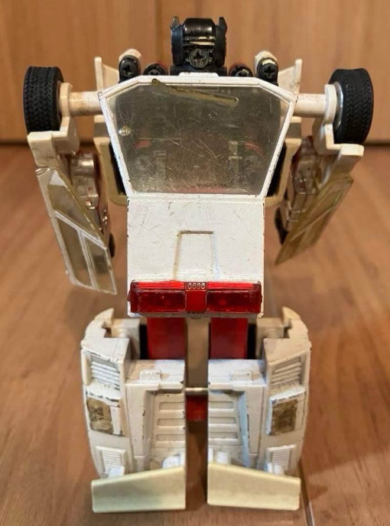 【当時品】トランスフォーマー レッドアラート ランボルギーニ1980年　旧タカラ
