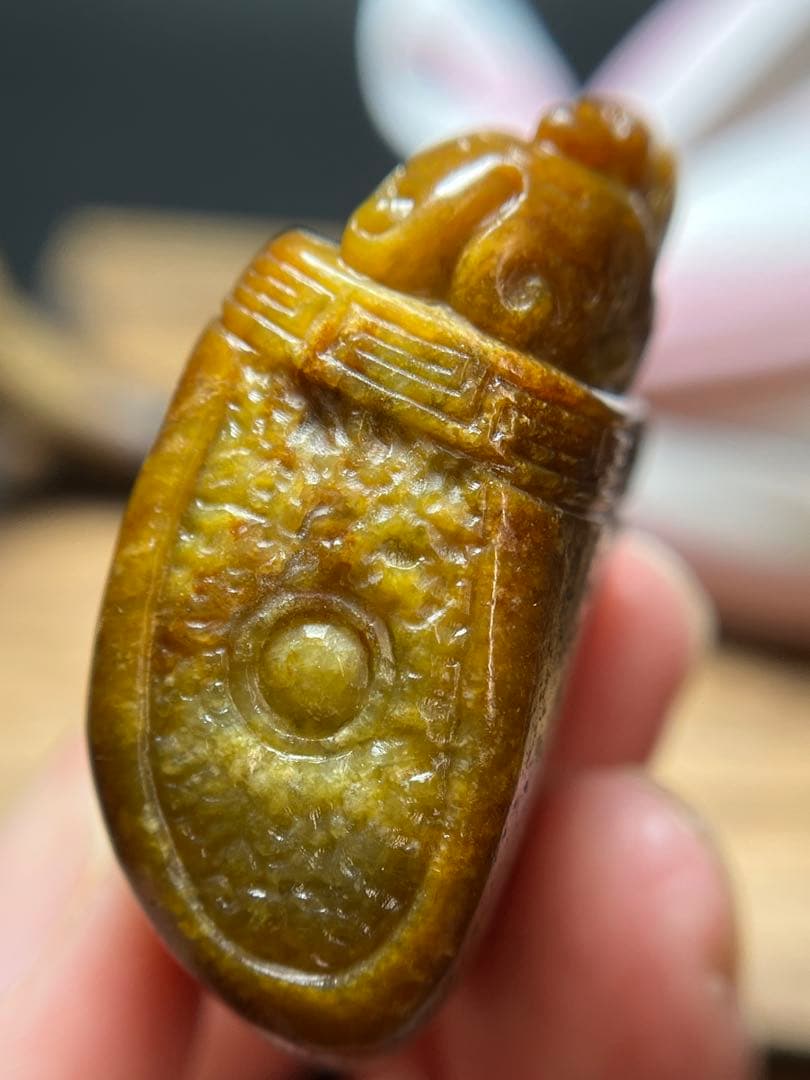 逸品！和田玉★希少な全黄沁のペンダントトップ