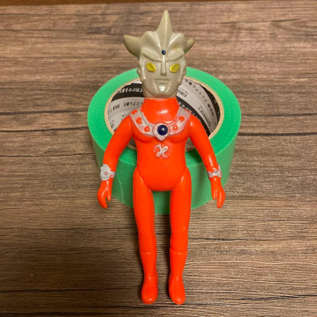 ウルトラマンレオ　タカトク　ソフビ