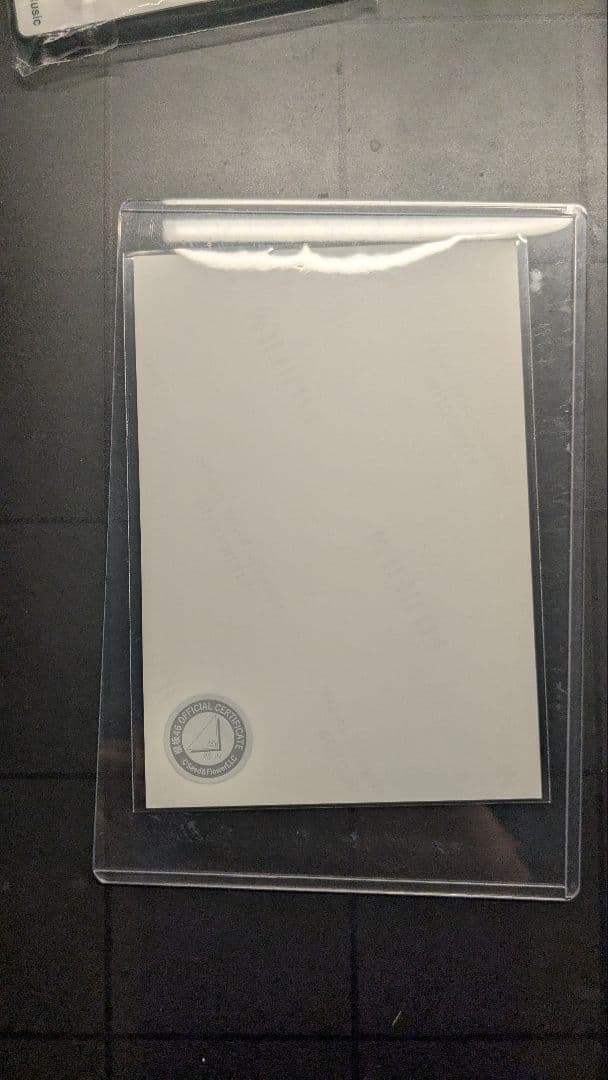 小島凪紗 直筆サイン入り 生写真 スワリ