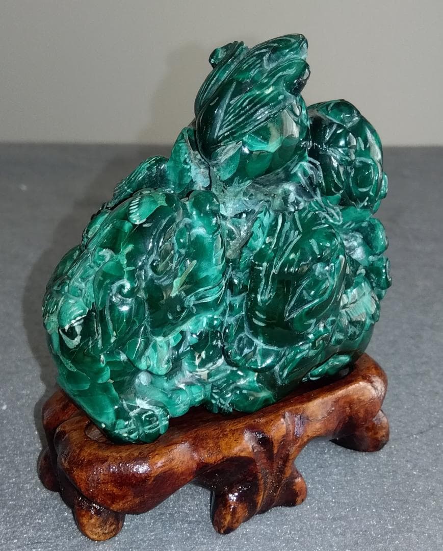 孔雀石（マラカイト）吉祥霊獣三対獅子置物 台座 極細工逸品置物