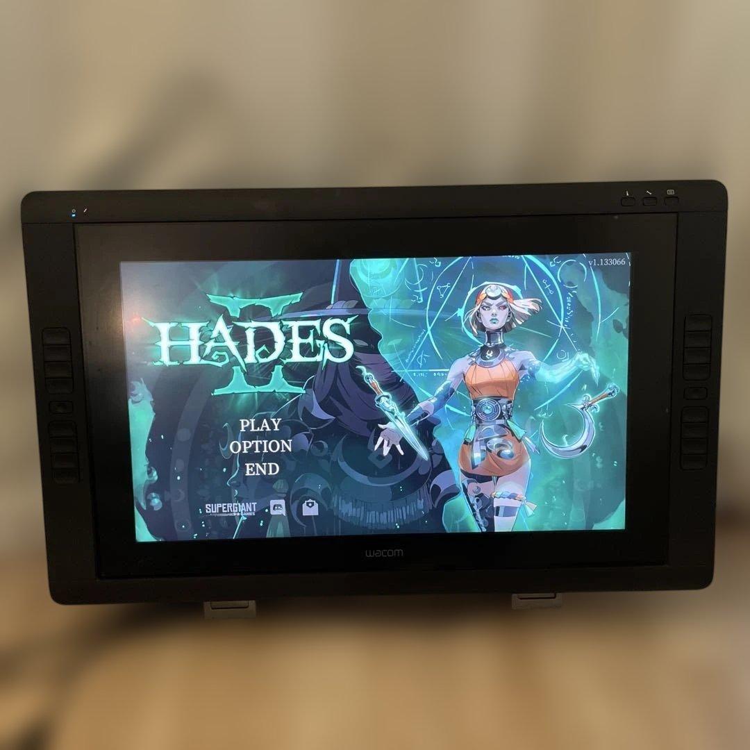 WACOM DTK-2200/K0 液タブ Cintiq22HD 21.5型