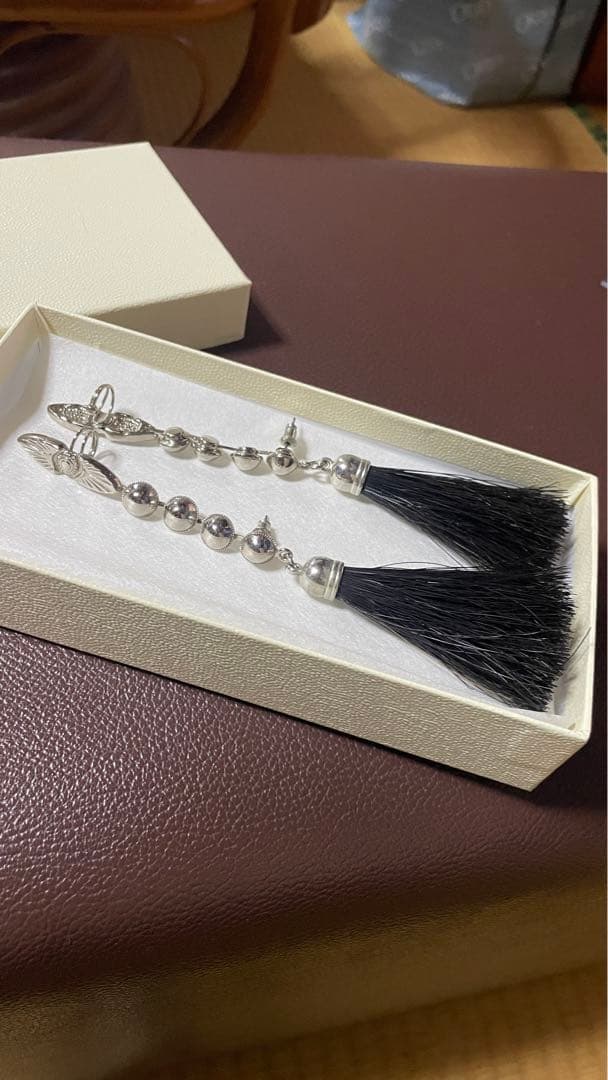 TOGA PULLA フリンジ イヤーカフ ピアス