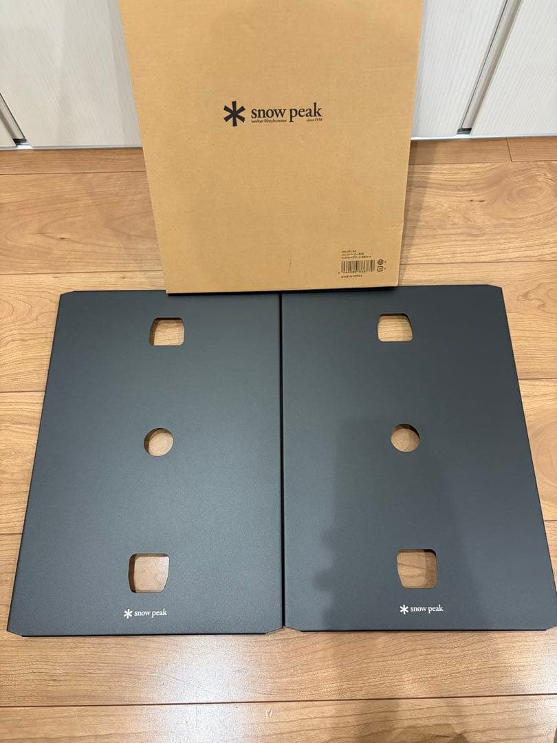 スノーピーク　お詫びの品　ブラックトレー　フラットバーナー　2枚セット