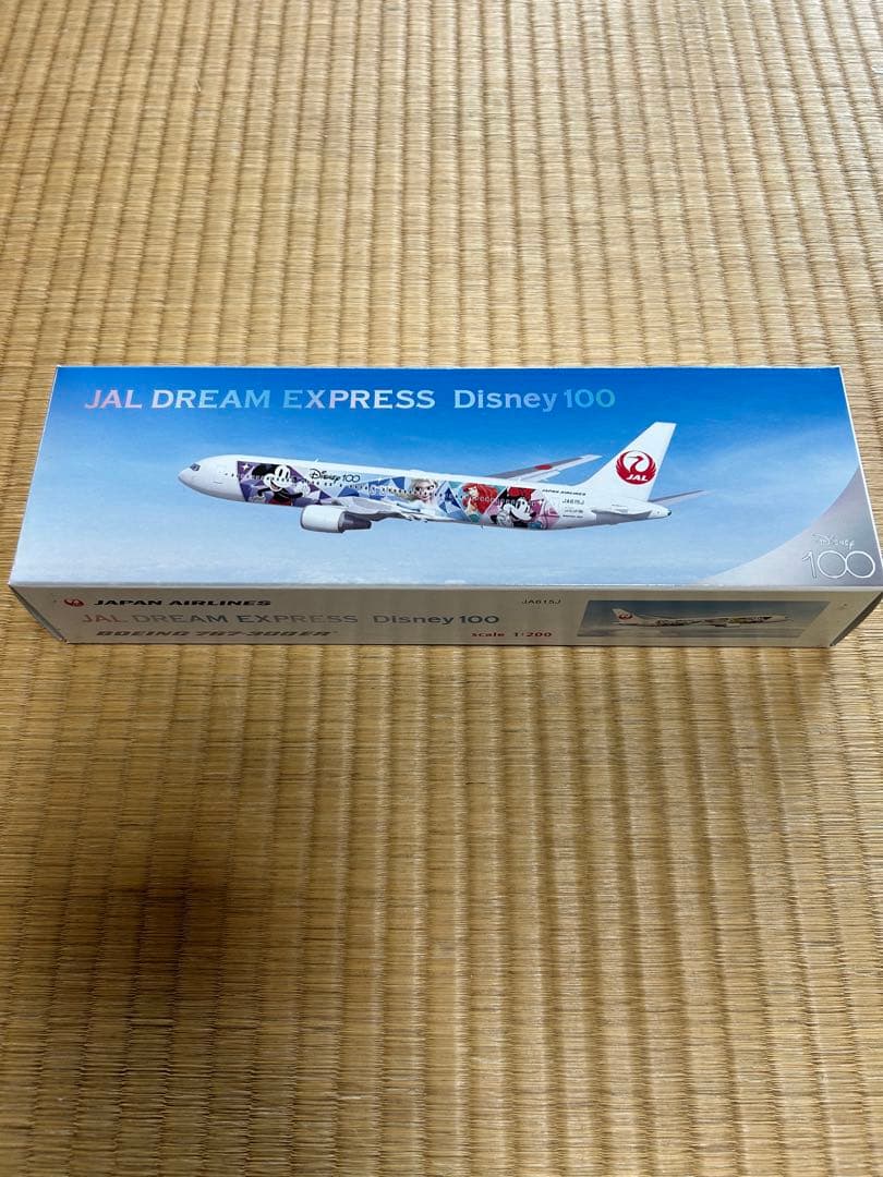 JAL 1/200 モデルプレーン 767-300 ディズニージェット