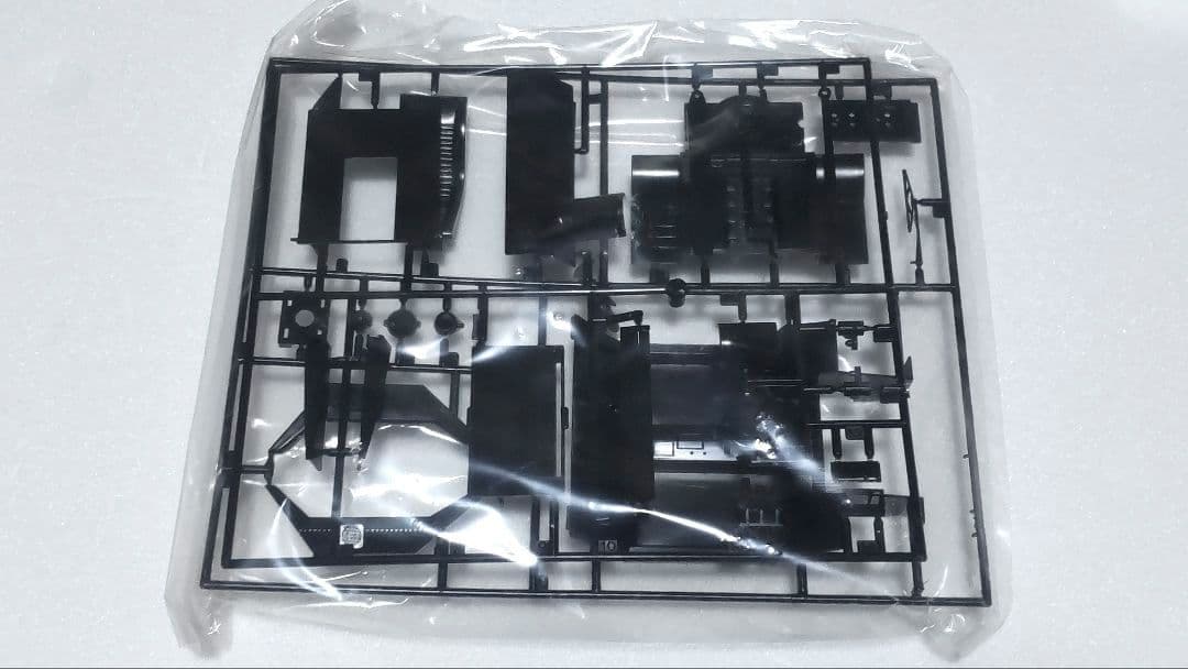 マセラティ ブーメラン アオシマ 1/20