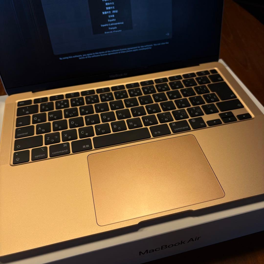 【ジャンク品】MacBook Air 2020／M1／8GB 液晶損傷