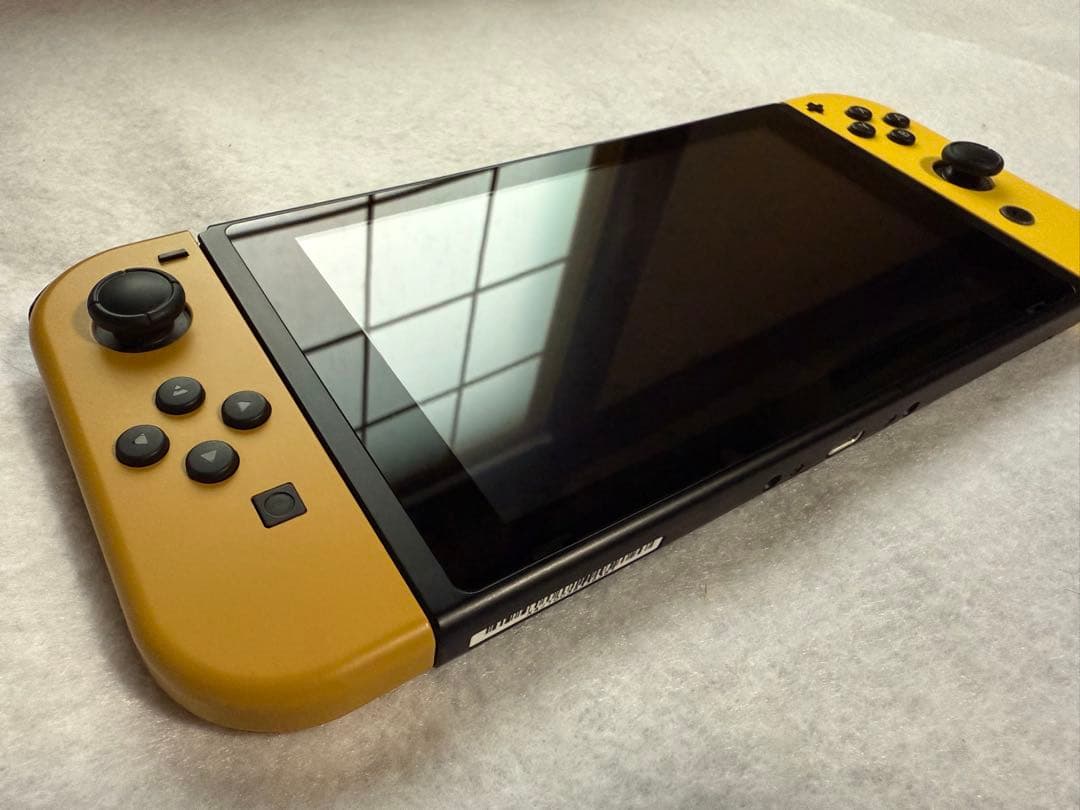 Nintendo Switch レッツゴーピカチュウ 本体