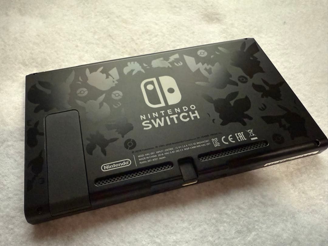 Nintendo Switch レッツゴーピカチュウ 本体