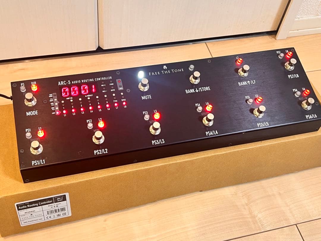 Free The Tone ARC-3 受注生産ブラック
