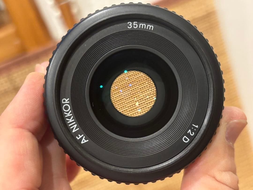 Nikon 35mm f/2Dレンズ