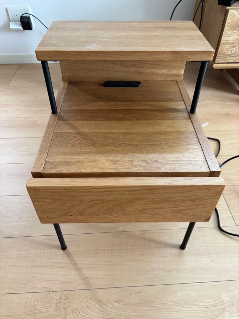 木目調サイドテーブル 引き出し付き