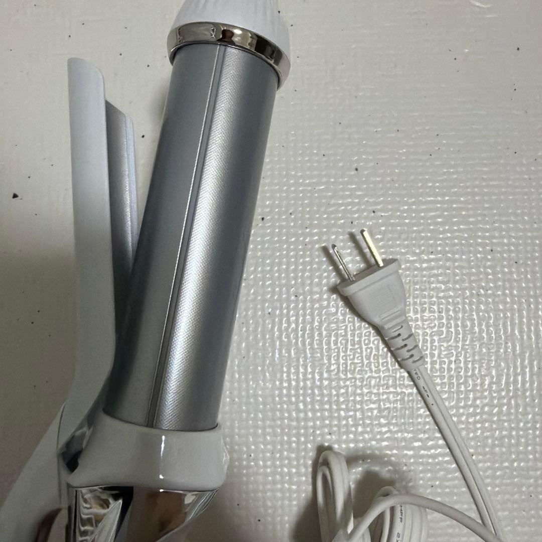 リファ　ReFa カールヘアアイロン ホワイト　32㎜