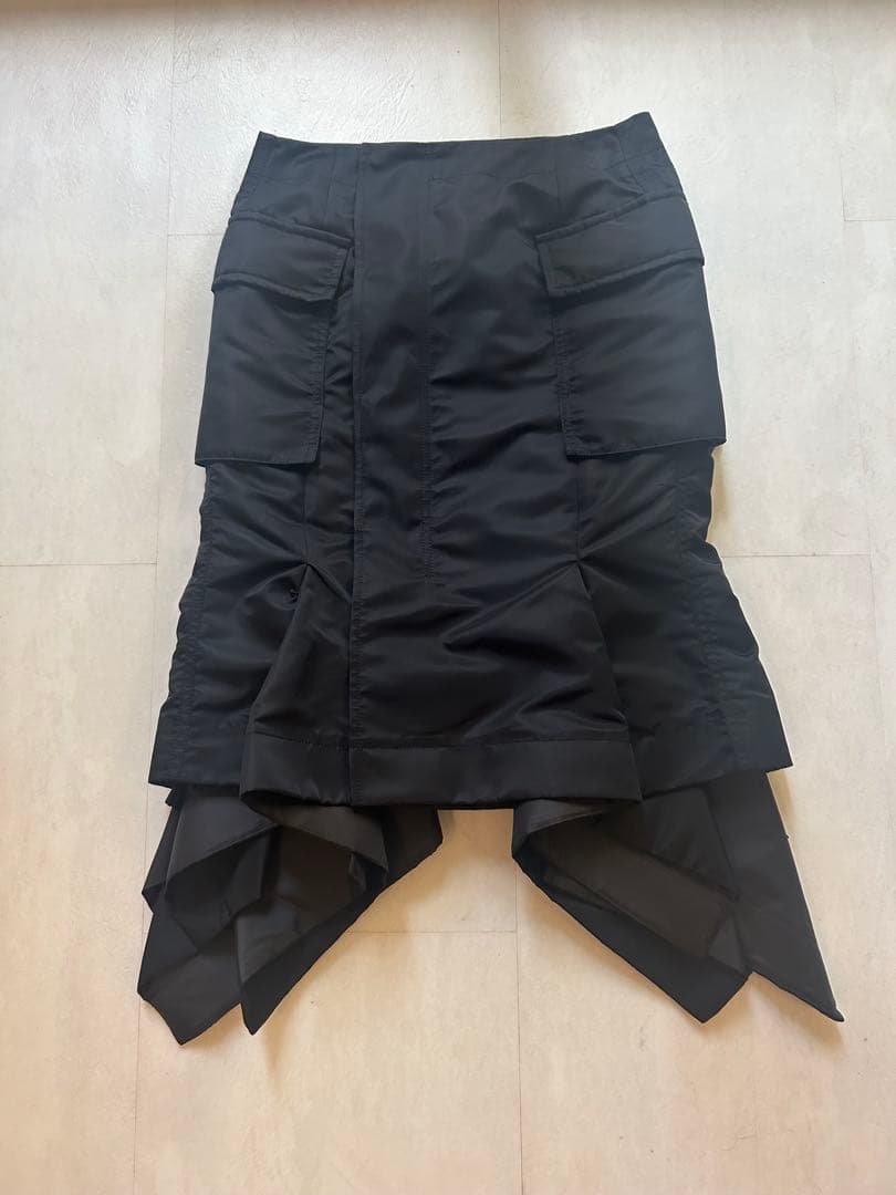 最終お値下げ‼️Sacai 24SSフリルスカート