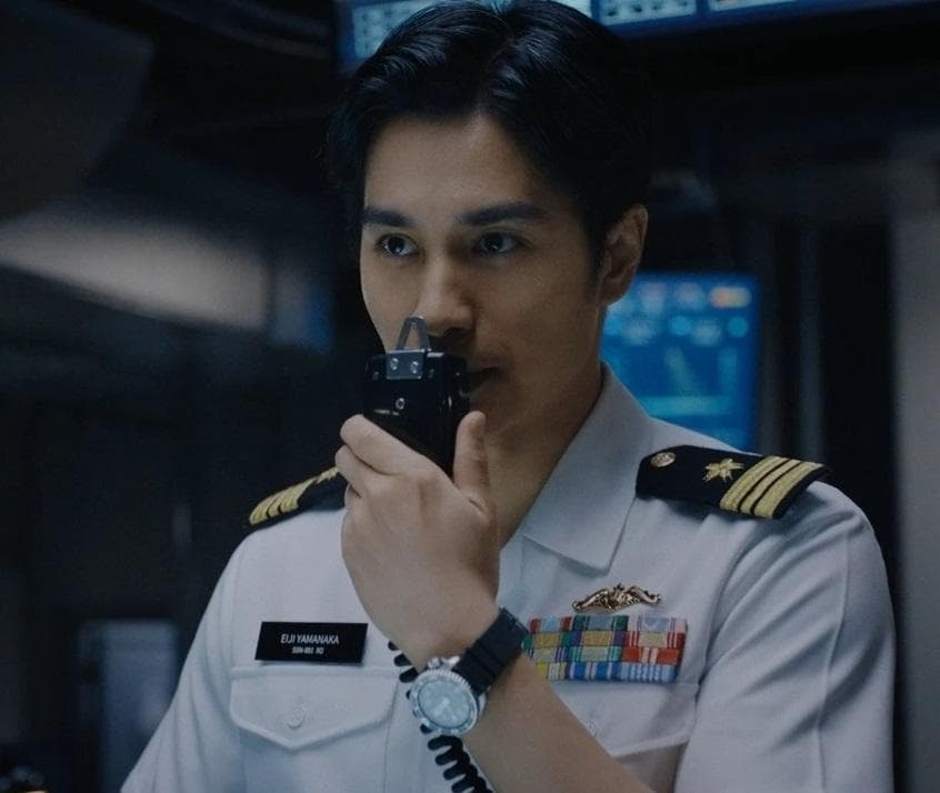 映画沈黙の艦隊原子力潜水艦シーバット副長中村蒼さん演じる山中栄治防衛記念章セット