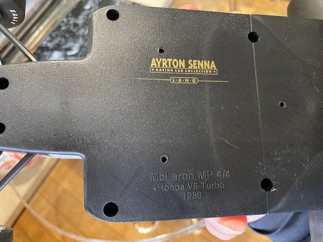 ロボット McLaren MP4/4 Ayrton Senna 1988