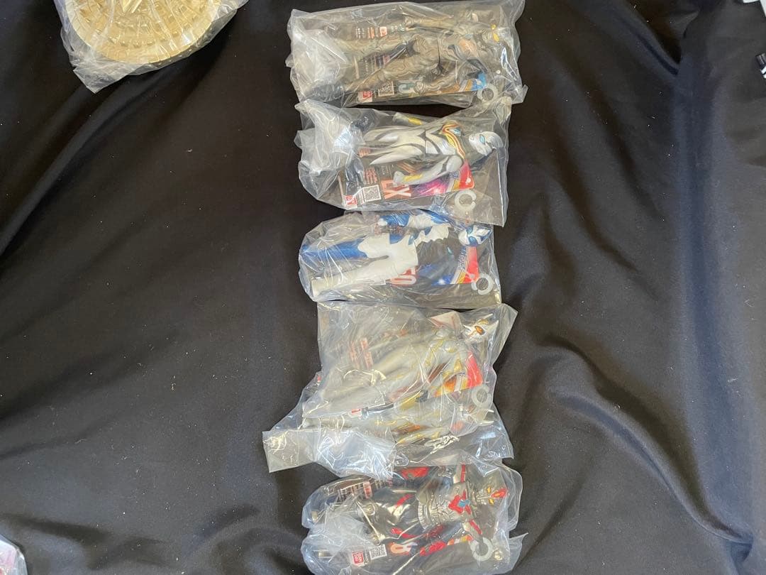 ウルトラヒーロー怪獣シリーズ　２２体セット　タグ付　トリガー