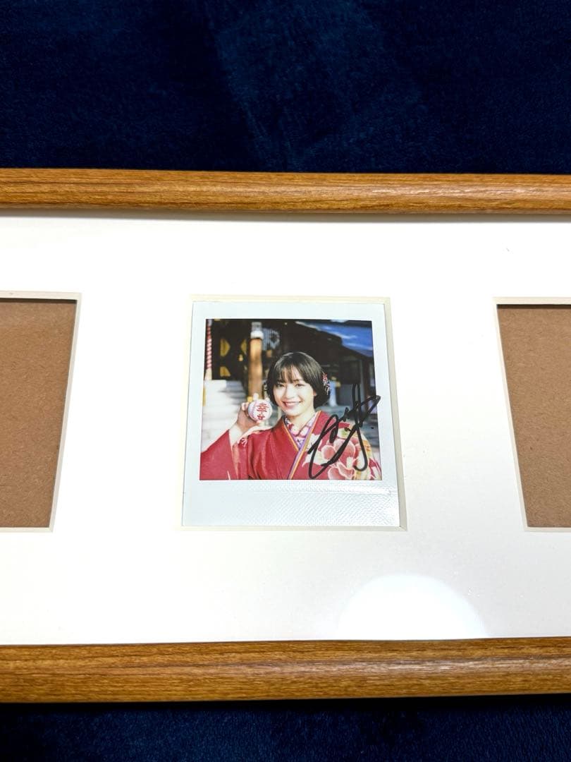 広瀬すず サイン入りチェキ